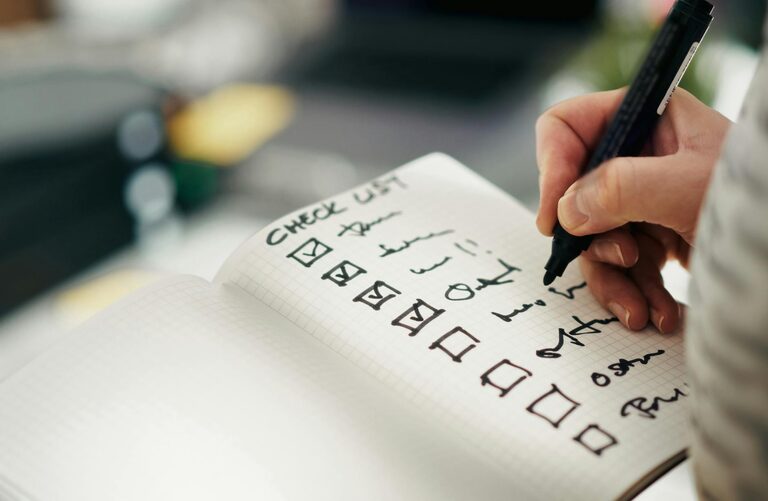 Beginner Guide to Bullet Journaling: How to Get Started with Ease
